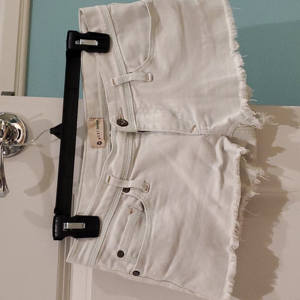 ROXY denim shorts, size 26